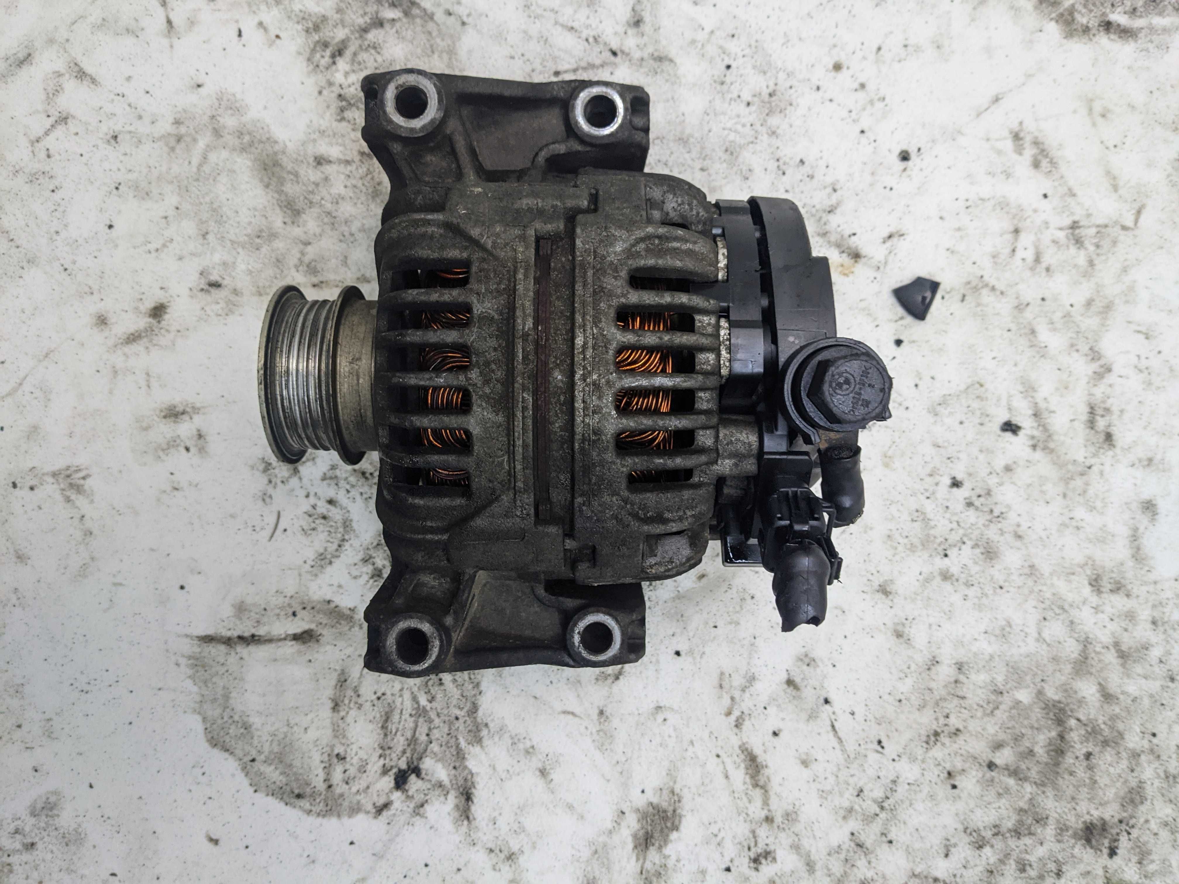 Opel Astra G II 2 Vectra B 2.2 16V Alternator 100A