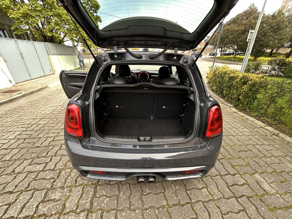 Mini Cooper S Auto Desportiva