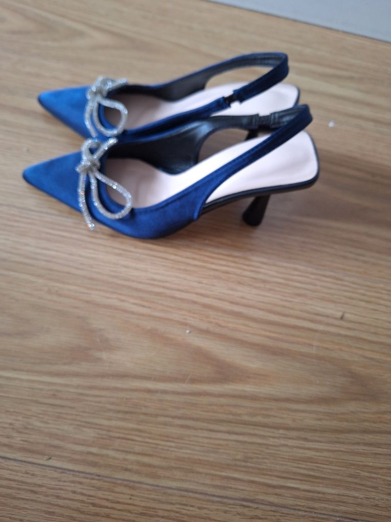 SAPATOS a  Esterear
