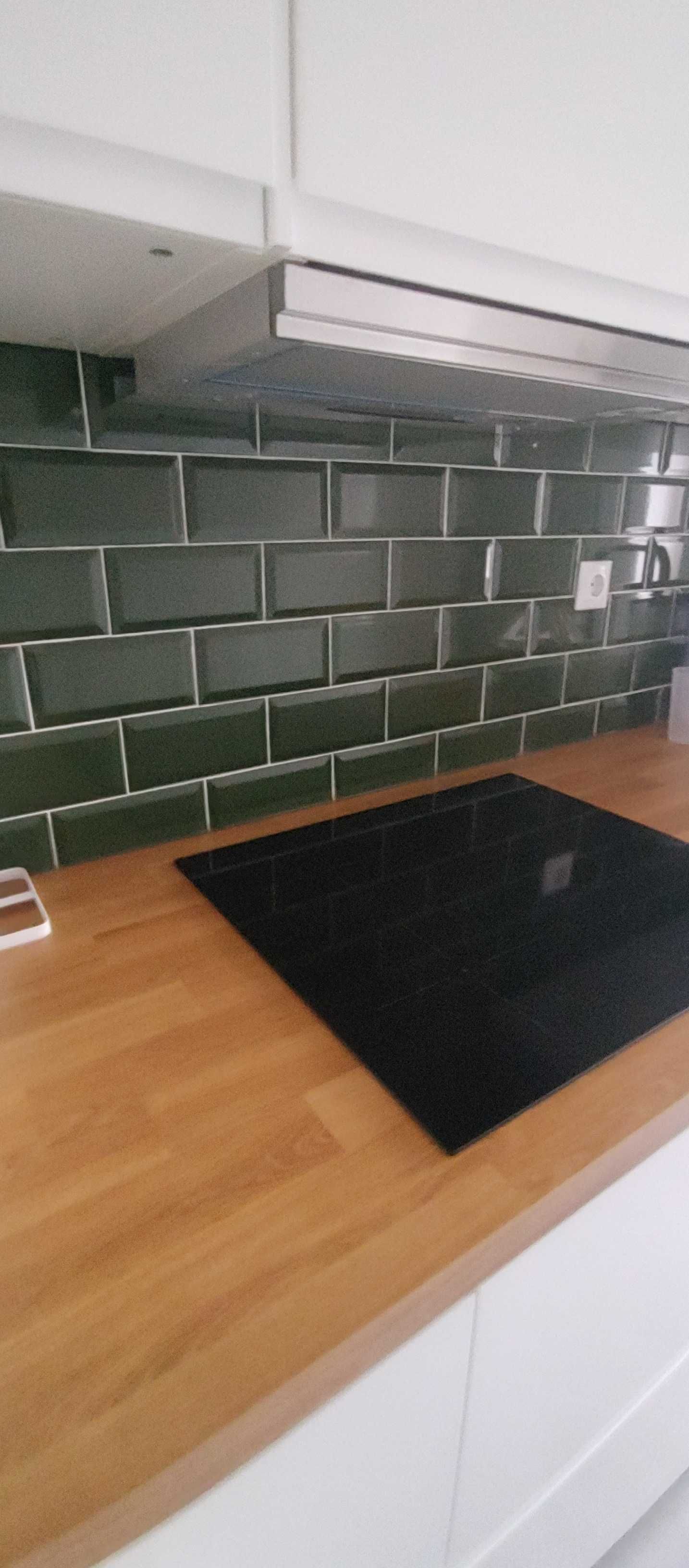 Azulejo biselado verde 10×20 cm