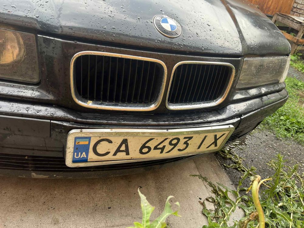 BMW 320i універсал