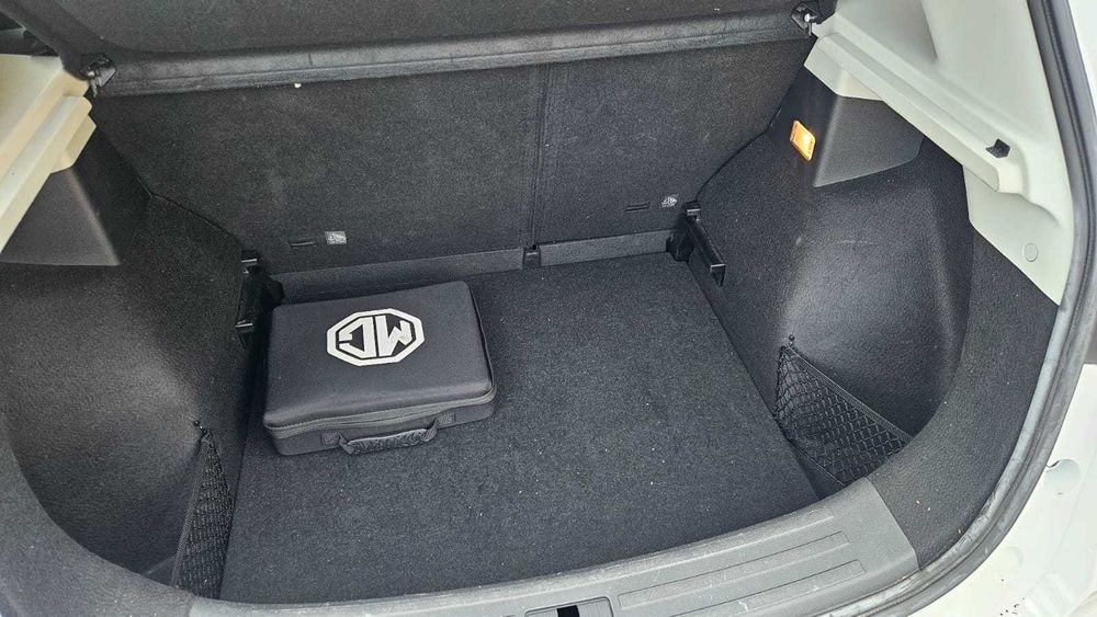 MG ZS EV Luxury 50 Kw