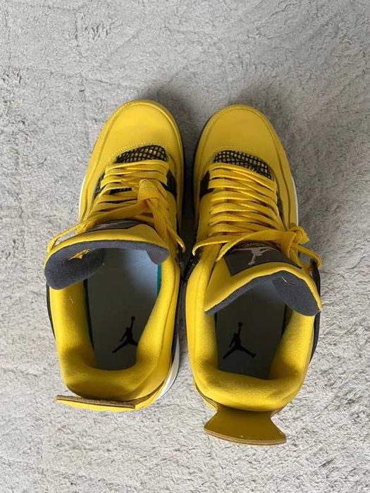 Air Jordan 4 retro tour yellow R.41