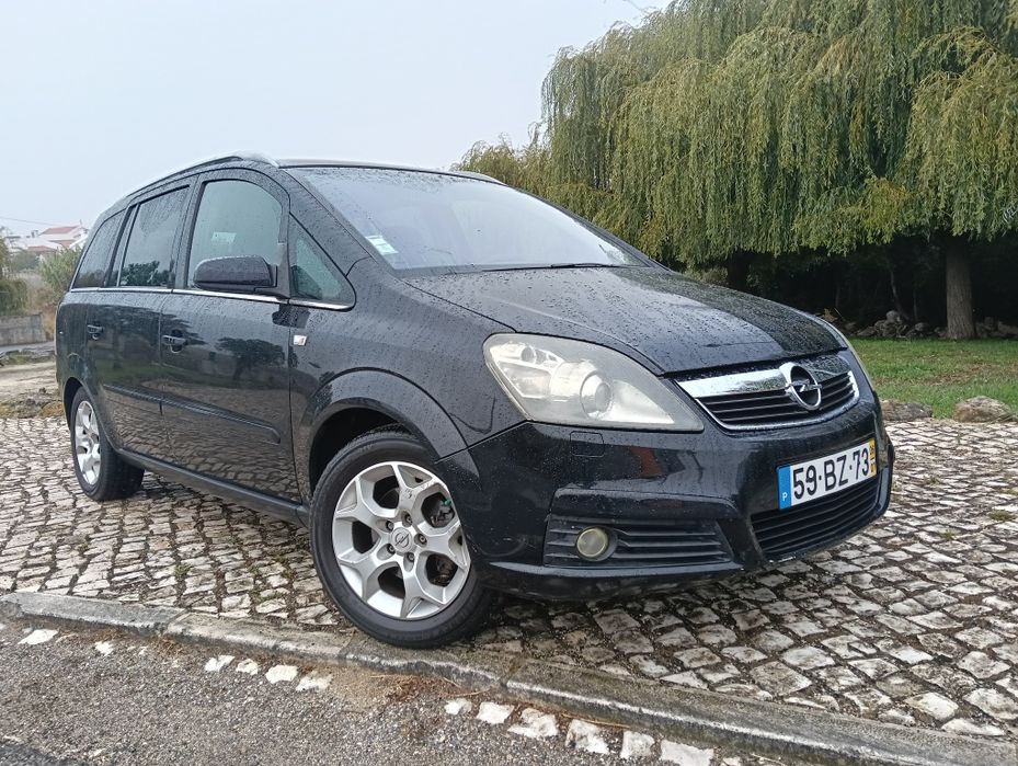 Opel Zafira - GPL - 7 lugares
