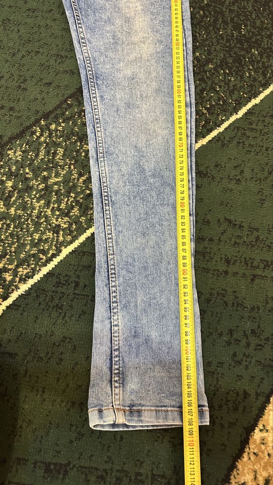 Spodnie Cropp w30/l34 skinny