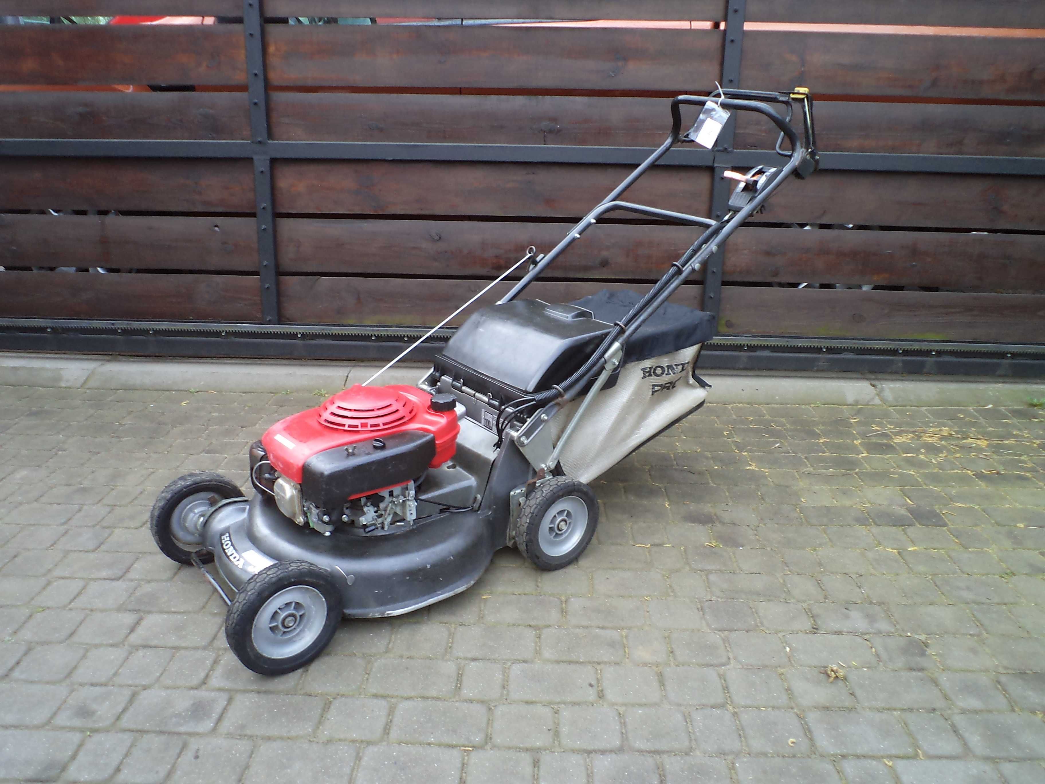 Kosiarka spalinowa Honda HRH 536 sprzęgło noża Hydrostatic Wał kardana