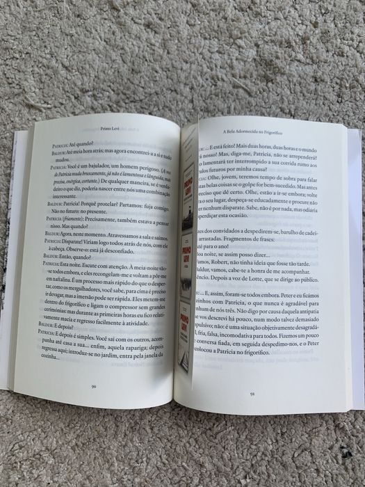 Livro Primo Levi - Auschwitz, Cidade Tranquila
