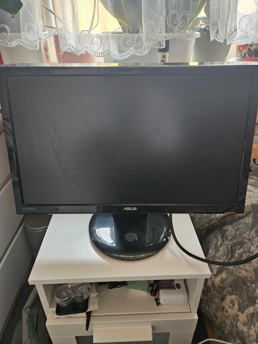 Monitor Asus 24 cali Full HD 60hz