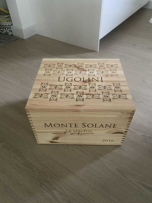 Skrzynka drewniana wino