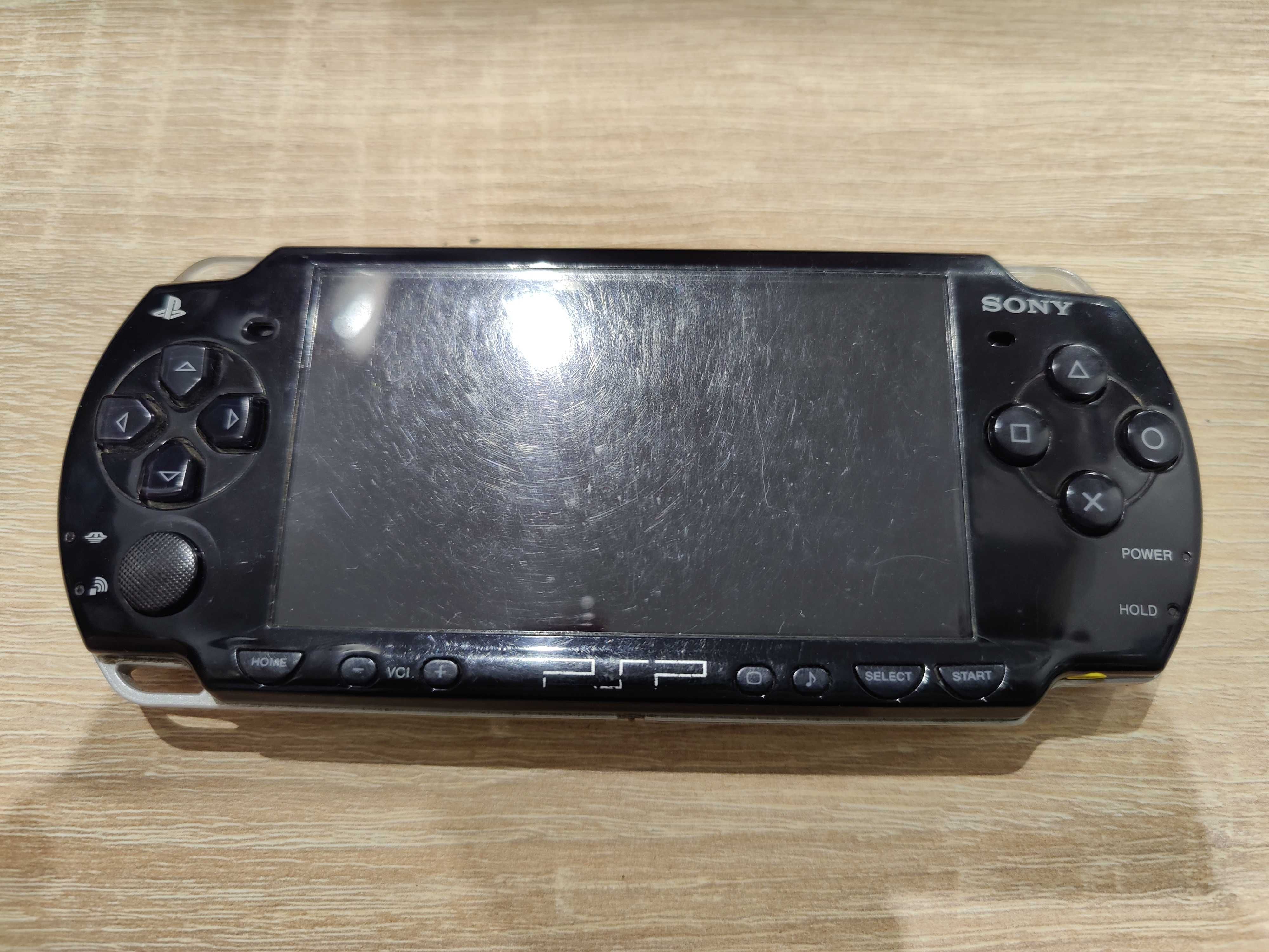 Konsola PSP Playstation Portable zestaw 3004 przerobiona