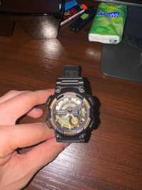 Zegarek Casio czarno złoty