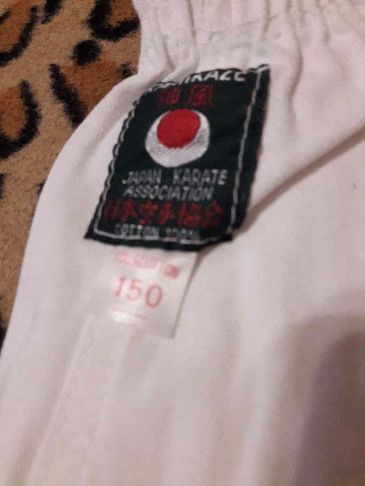 Кімоно для карате дитяче (для хлопців та дівчат)  розмір 150