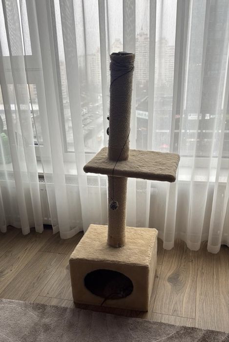 Когтеточка для кота, домік