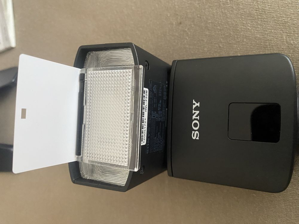 Lampa błyskowa Sony HVL-F32M Alpha