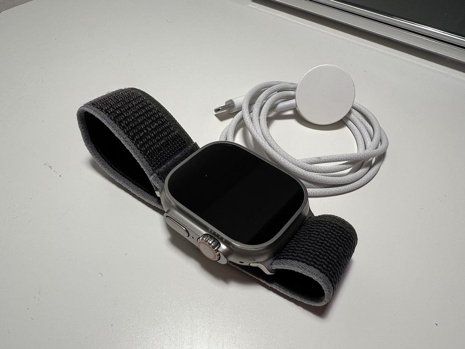 Apple Watch Ultra 2 Natural Titanium