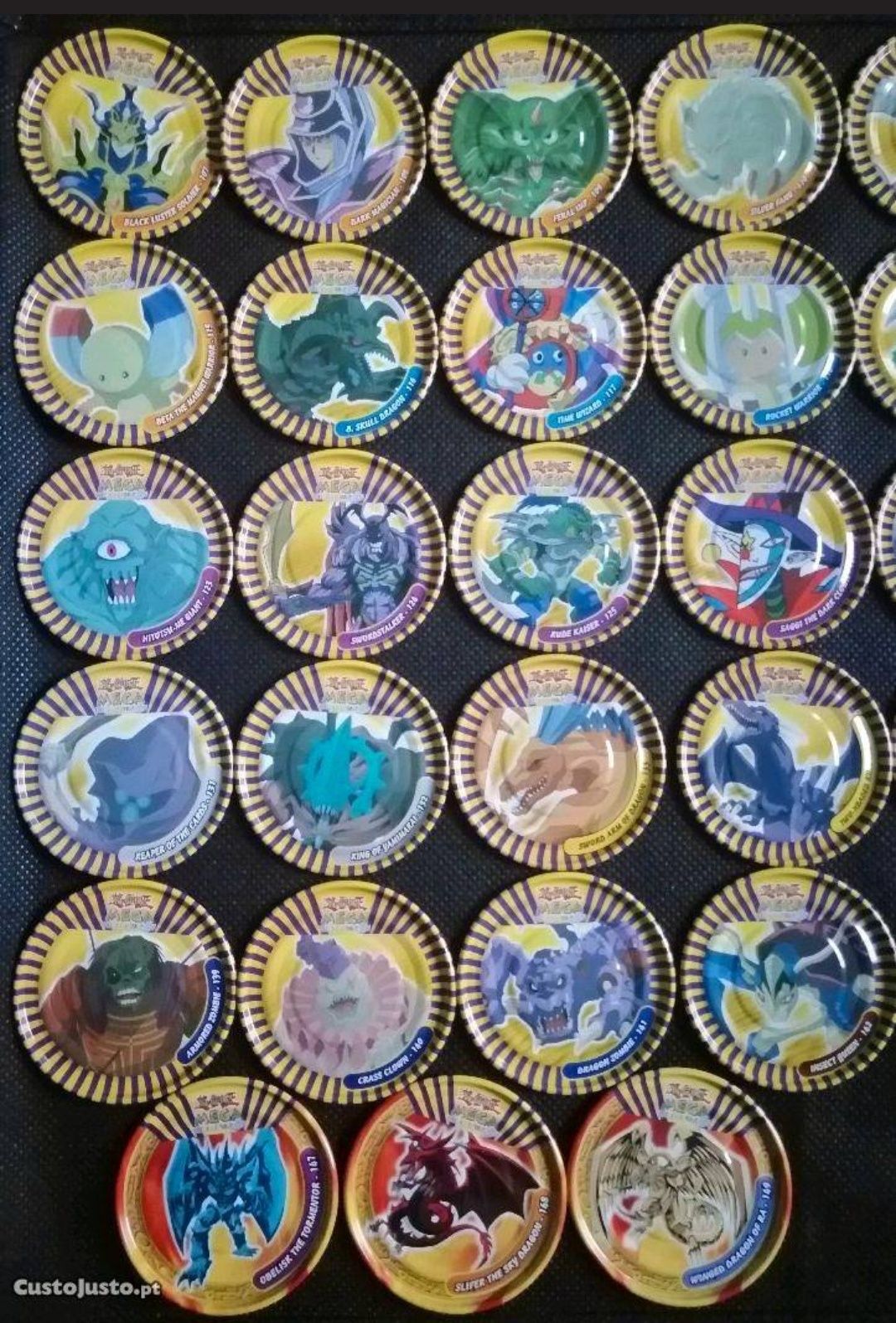 Difícil colecção completa com os 43 Mega tazos em metal do Yu Gi Oh!