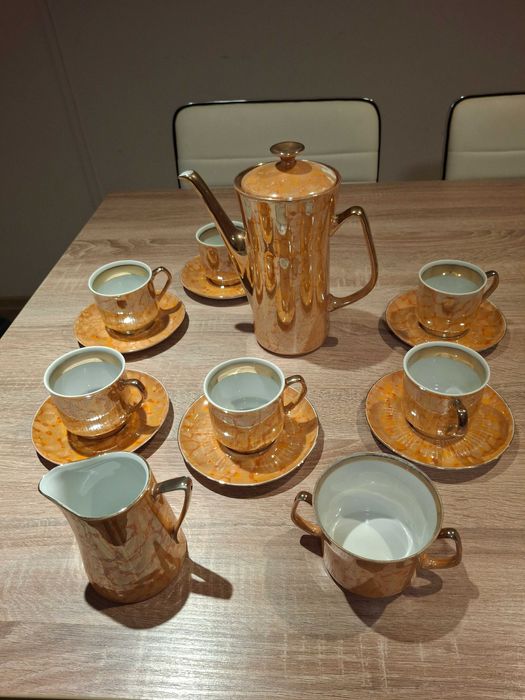 Serwis kawowy chodzież, Wawel