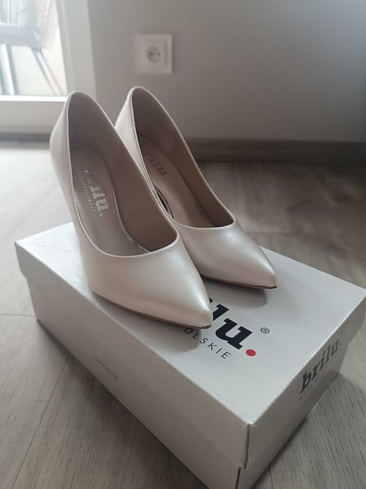 Eleganckie, wygodne ślubne perłowe szpilki Octavia ivory roz. 36 Brilu