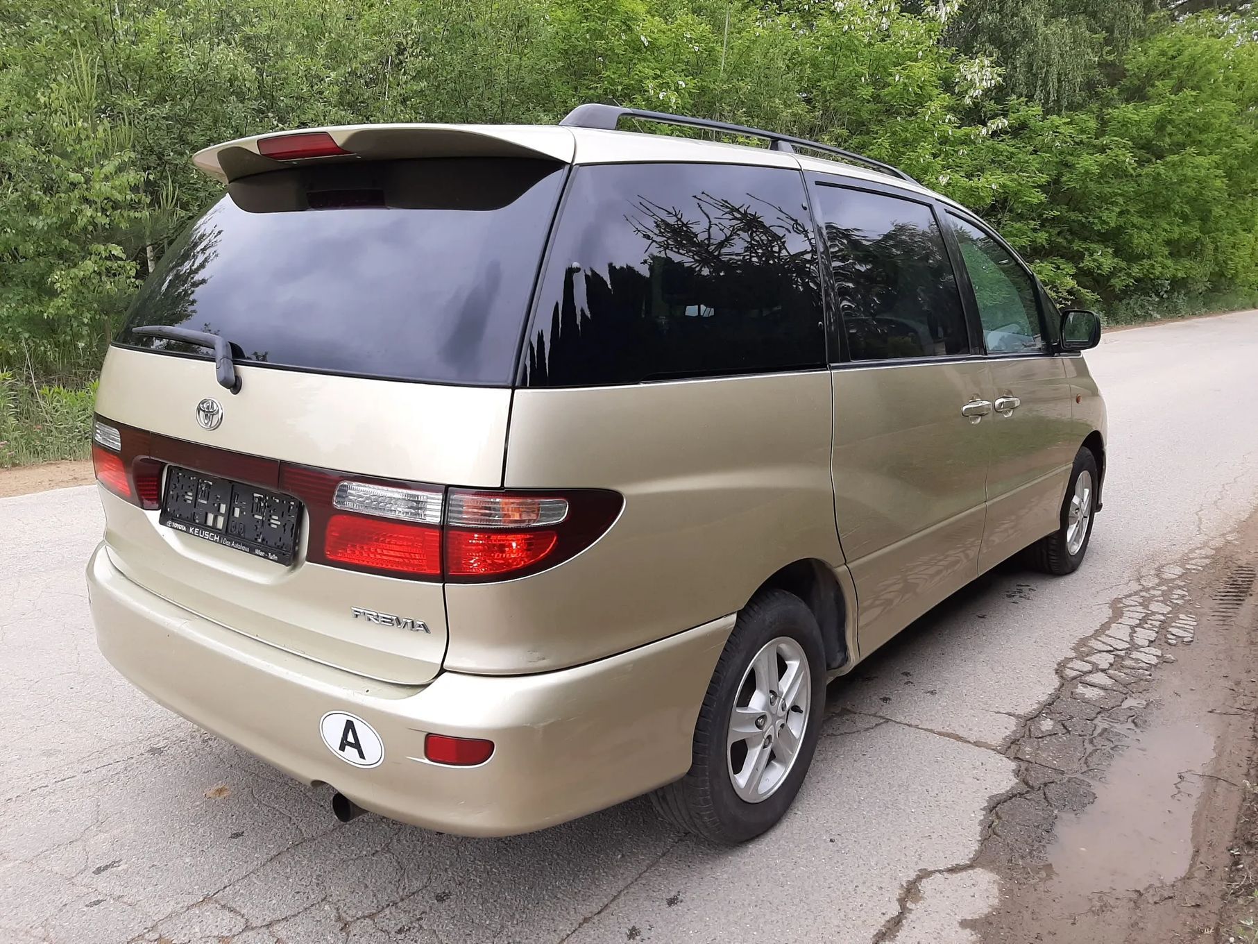 Toyota Previa 2,4i Automat 7-osobowy Navi DVD Oryg.km
