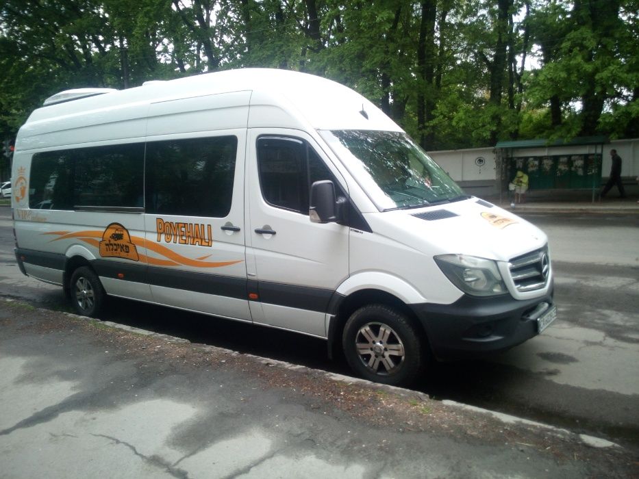 Пасажирські перевезення по Україні VIP автобусами Mercedes Sprinter