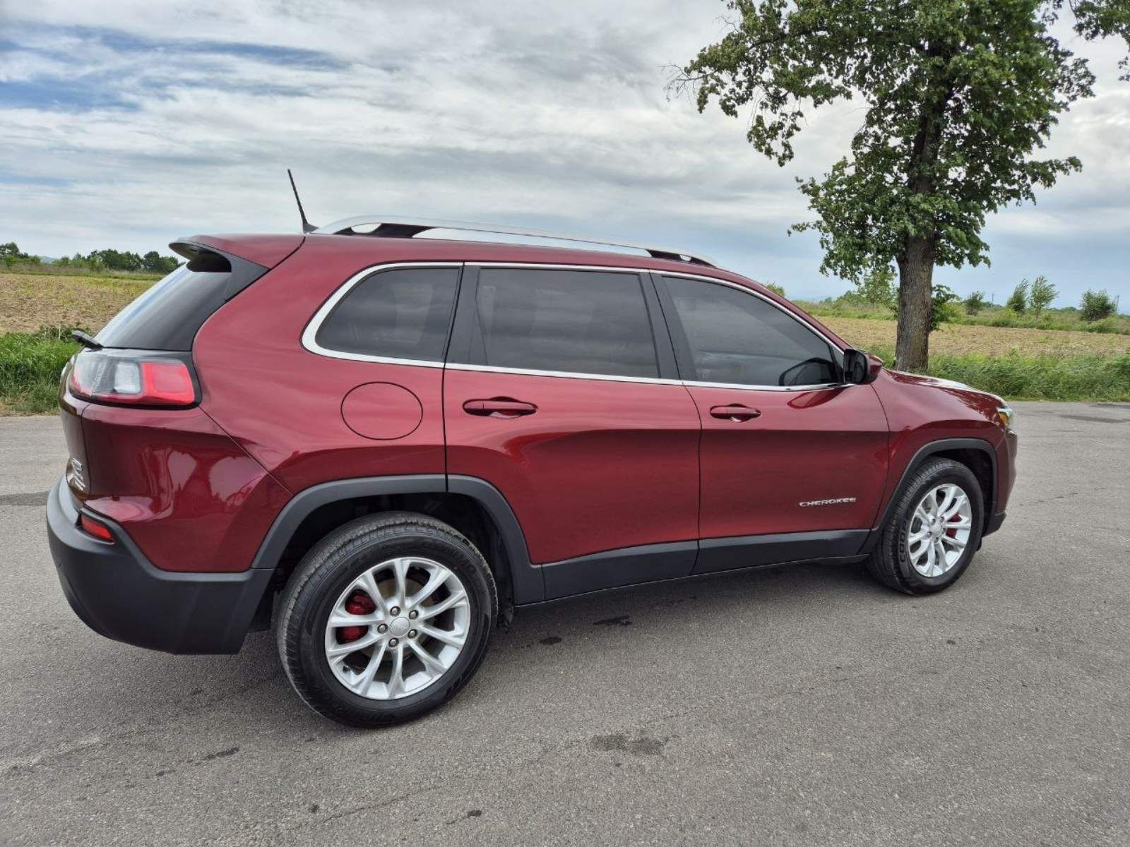 Продам Jeep Cherokee 2018 рік
