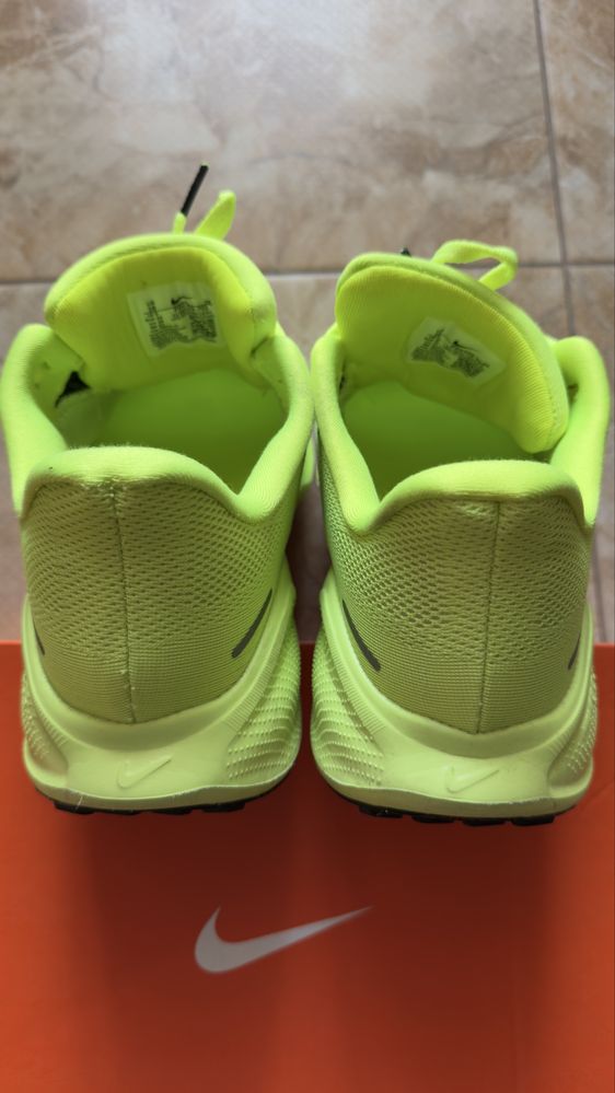Чоловічі кросівки NIKE AIR ZOOM PEGASUS 41 44 28 см