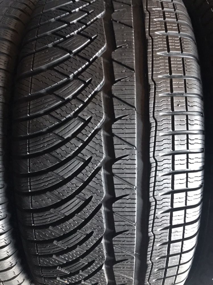 245/45/18 R18 Michelin Pilot Alpin PA4 4шт зима