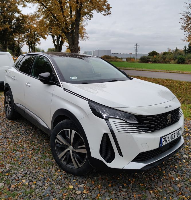 Peugeot 3008 1.2 PureTech EAT8 2021 Biała Perła
