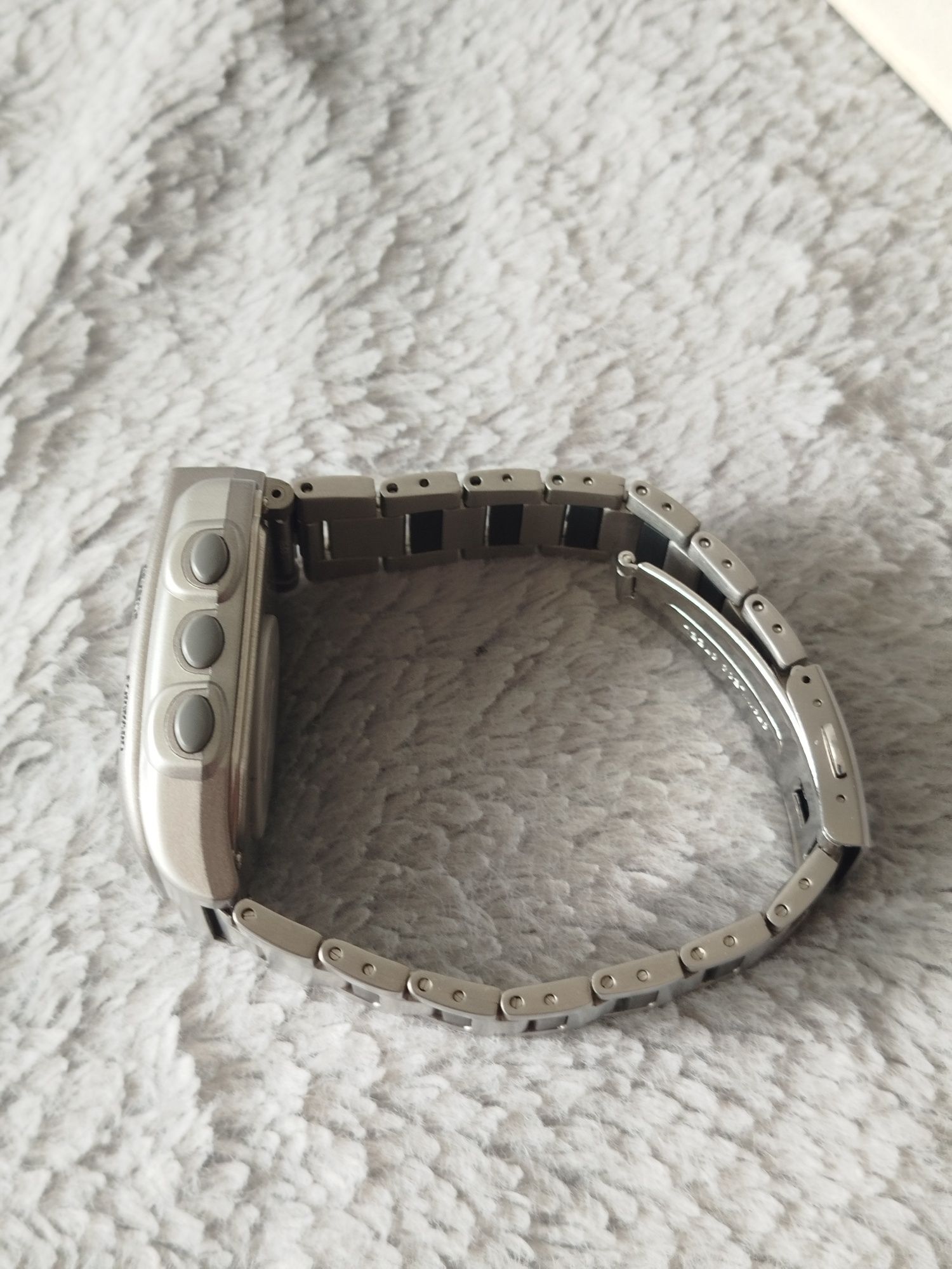 Zegarek Casio Wrist Camera WQV-2 silver digital unisex y2k funky