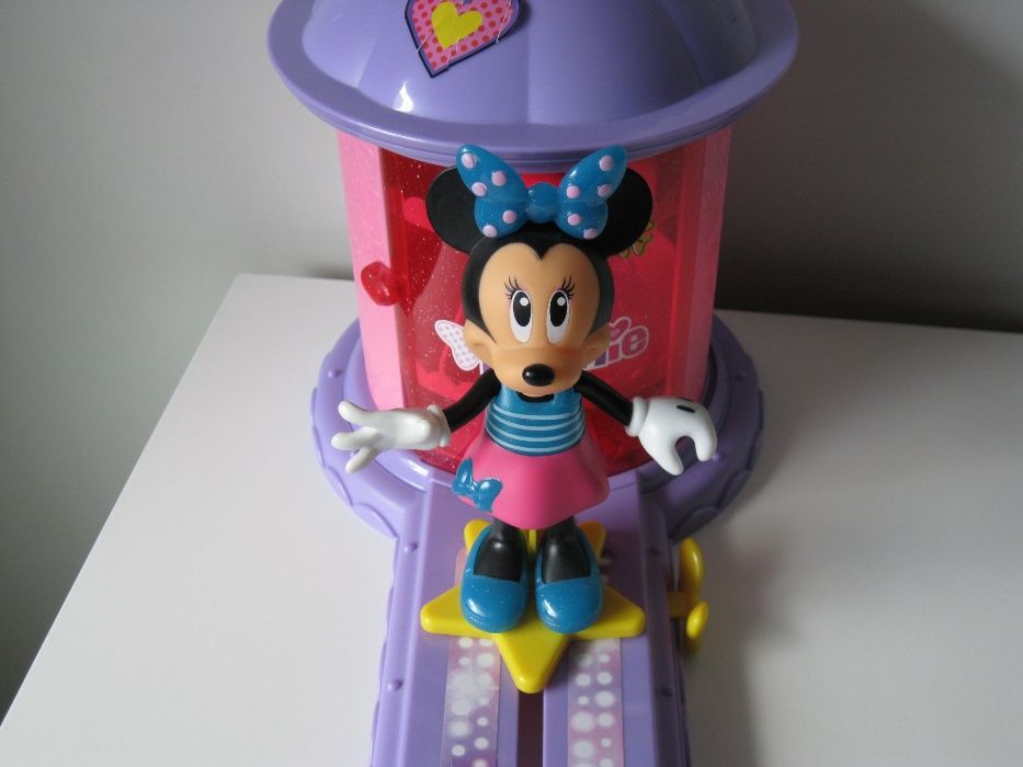 Disney Margarida - Minnie Mouse Fashion Style