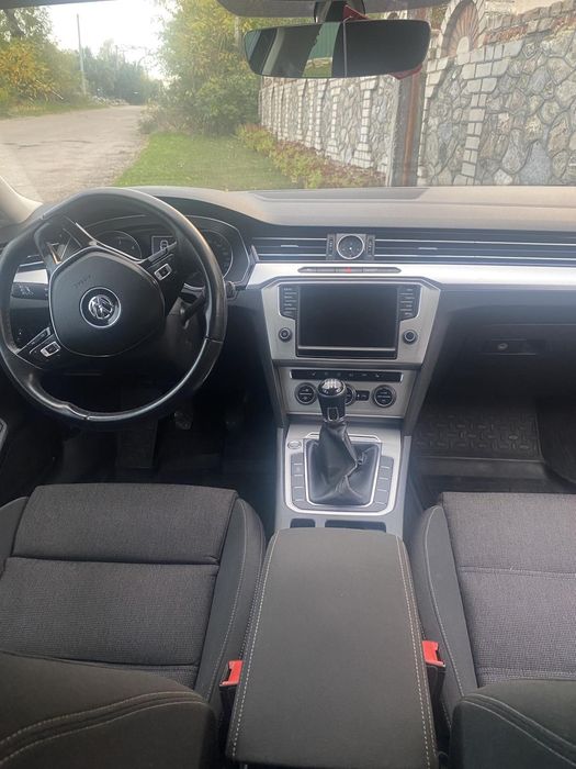 Продам Volkswagen Passat B8 1.6 TDI 2016  Універсал, ідеал