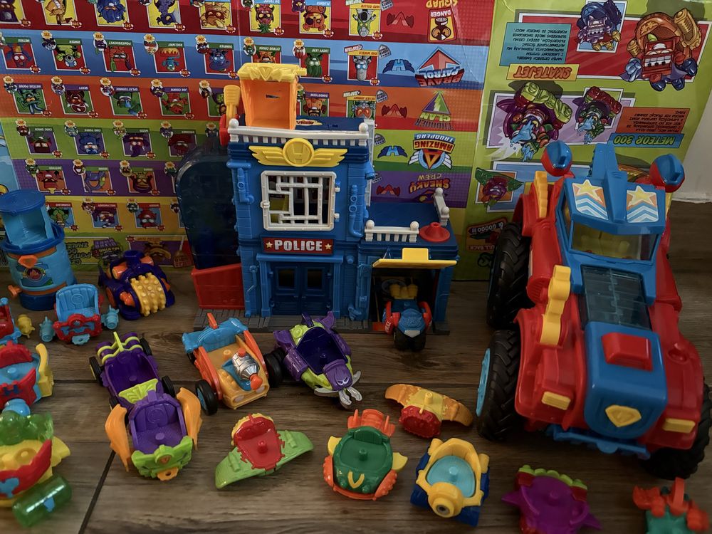 Super Zings/Things 145 sztuk Enigma Kid Fury Pojazdy