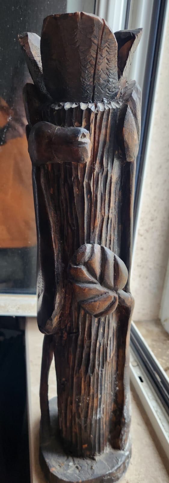 Escultura madeira Angolana