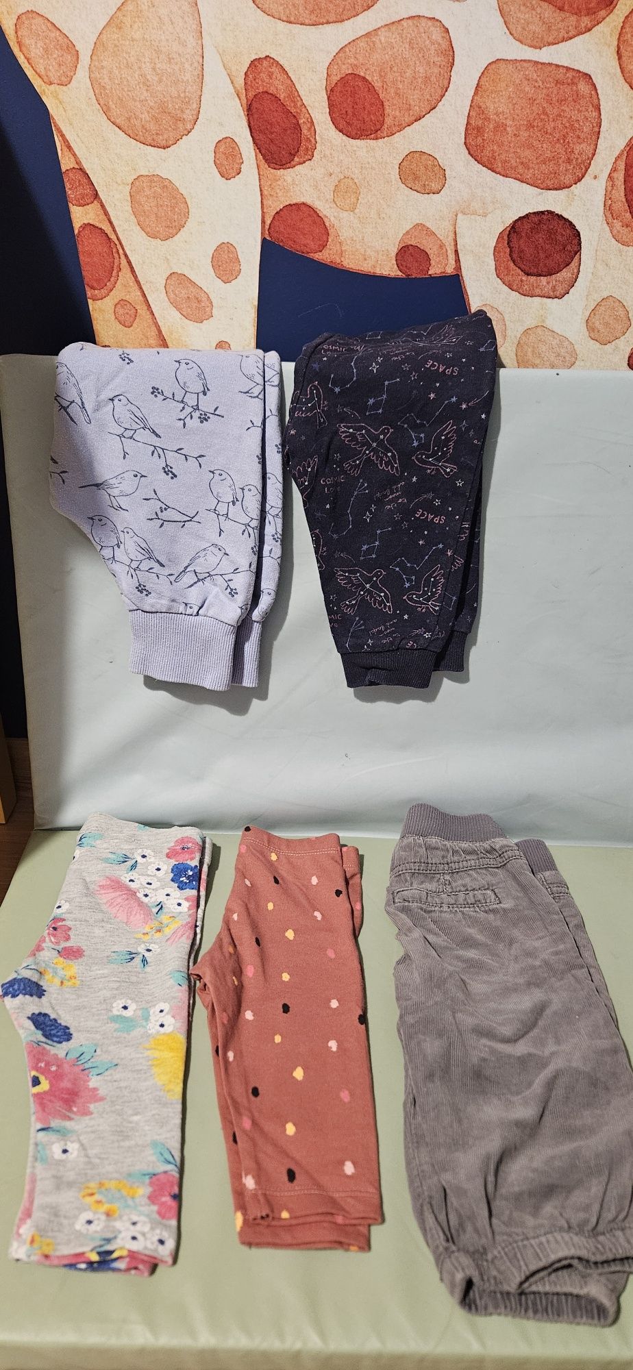 Paczka ubrań dla dziewczynki 62 68 body getry spodnie