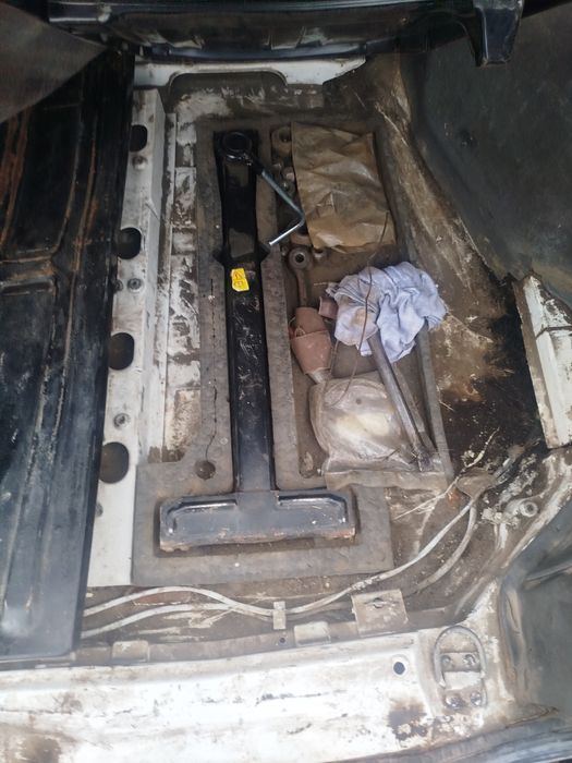 Продам FORD 1986 газ