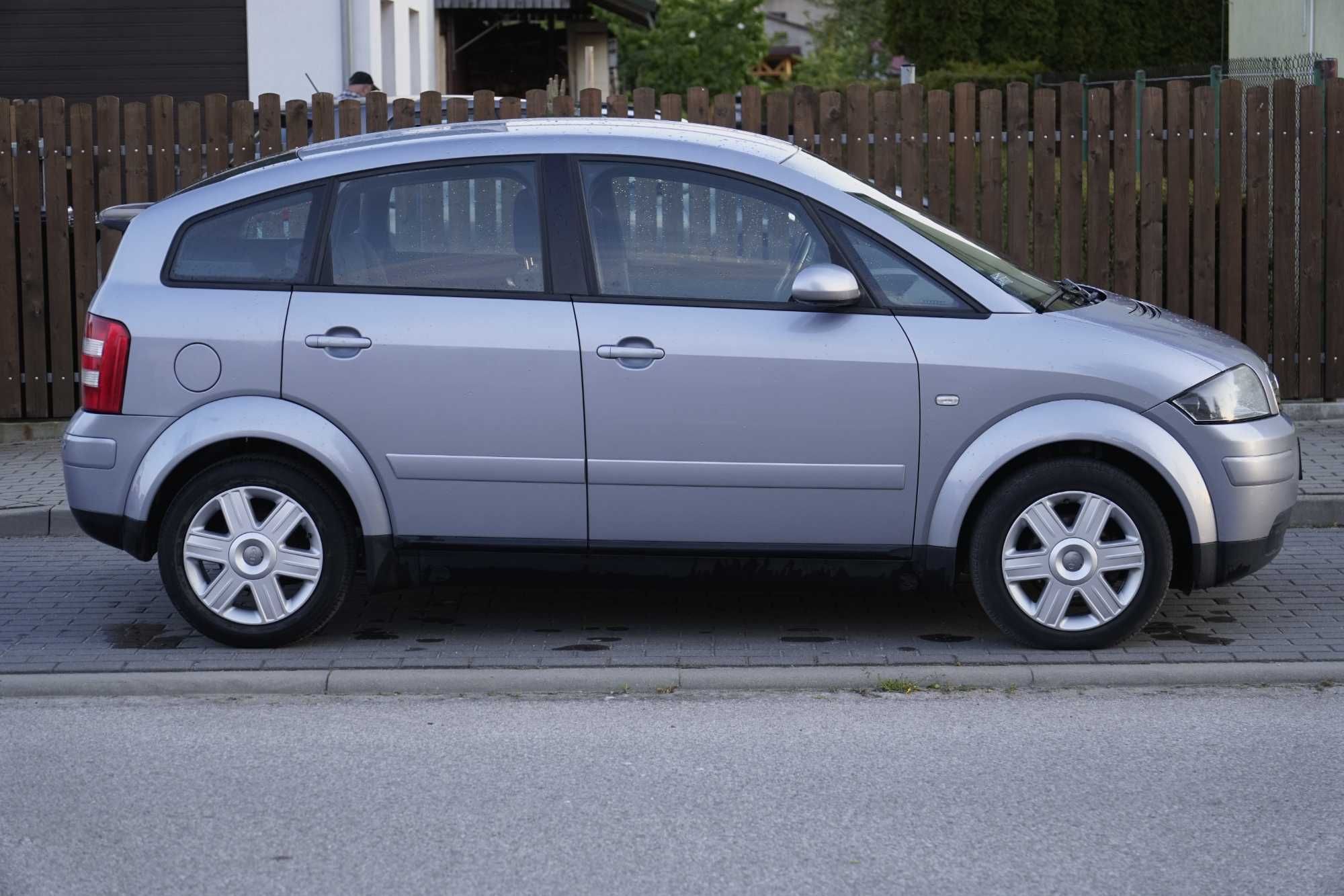 Samochód osobowy AUDI A2 Ideał cała aluminium rok 2005 przebieg 213tys