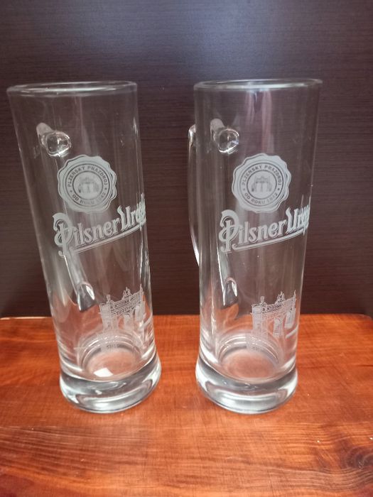 Pilsner Dwa kufle do piwa