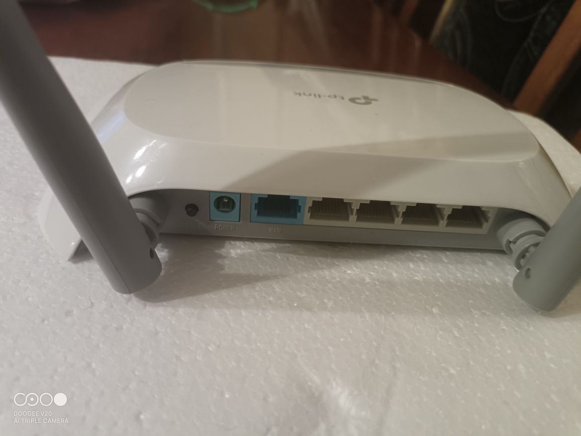 TP-Link TL-WR841N роутер Wi-Fi