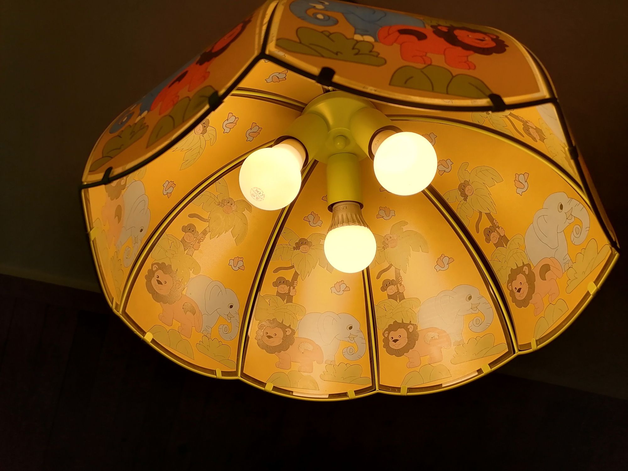 lampa wisząca w zwierzęta dziecięca do pokoju dziecięcego żyrandol