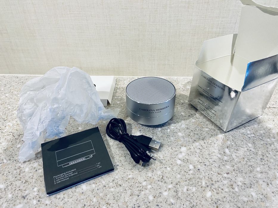 Głośnik przenośny Bluetooth Carolina Herrera MP3
