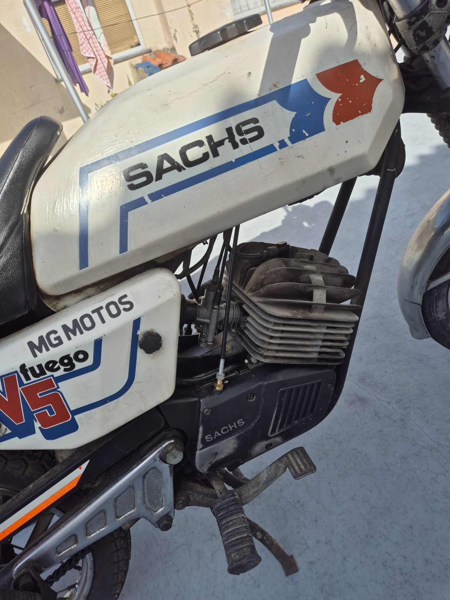Motorizada, saches v5