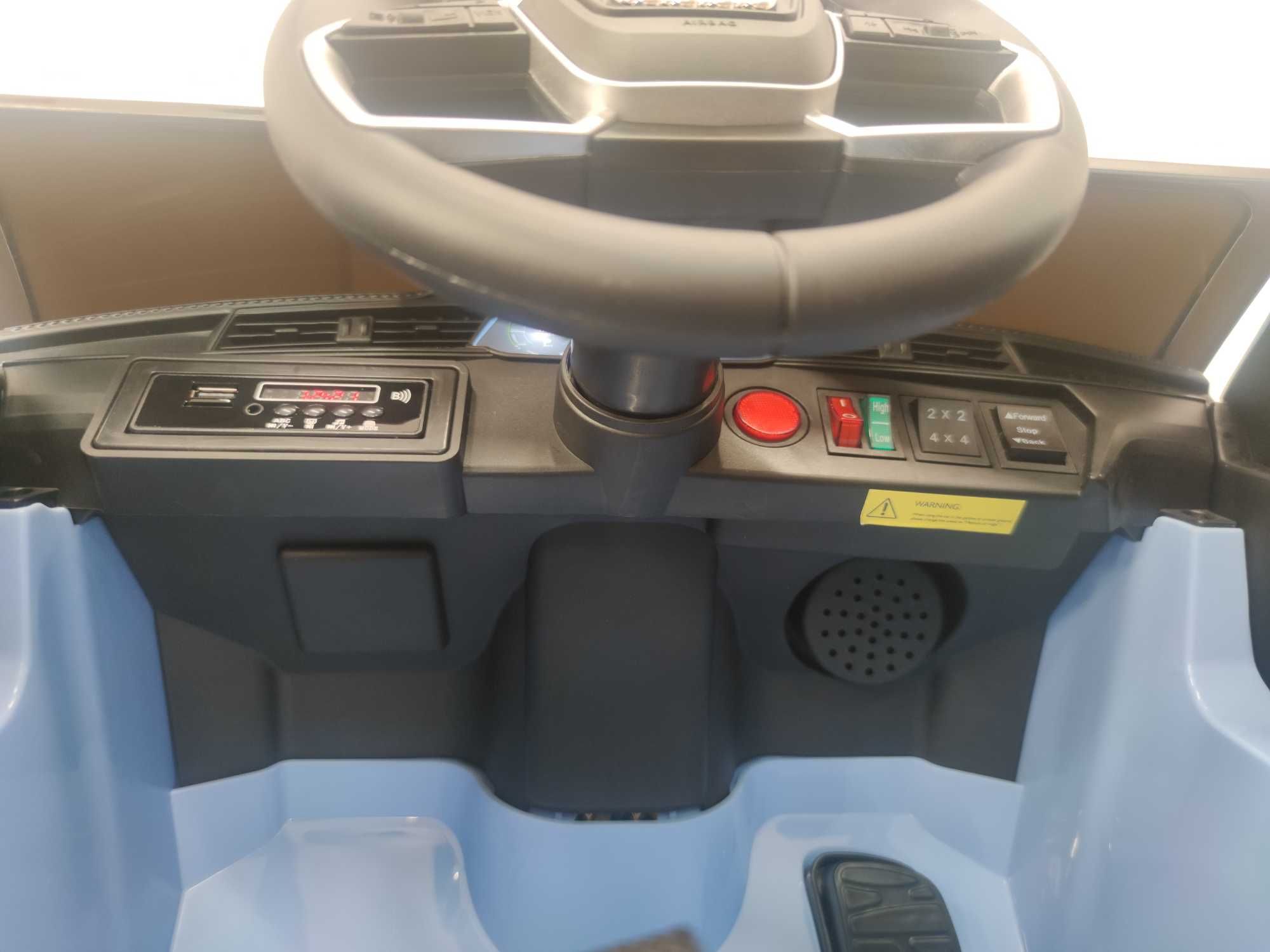 AUDI E-TRON auto samochód dla dziecka na akumulator! AUTKO + pilot