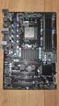 ASRock 970 Pro3 + Athlon II X3 435 + DDR3 2GB mały defekt.