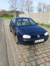 .Ładny VW Golf 4