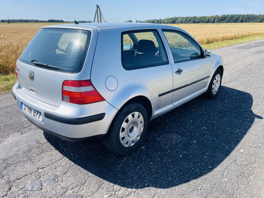 Golf IV 2003 1,4 bezyna klima