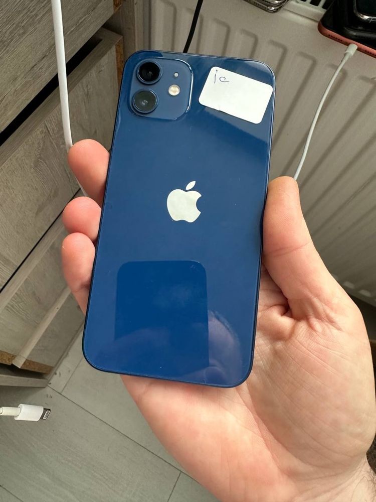 iPhone 12 blue iCloud