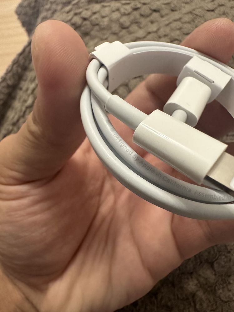 кабель iPhone  Lightning USB -C оригінал з комплекту нового телефону