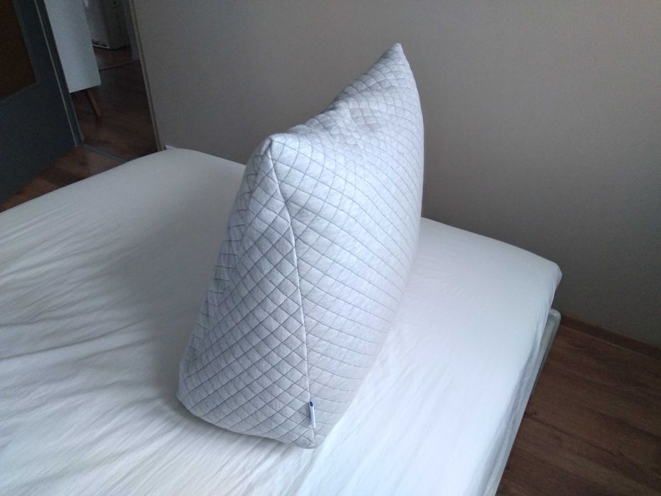 BADUM Poduszka klin pod plecy 60x50x30 cm