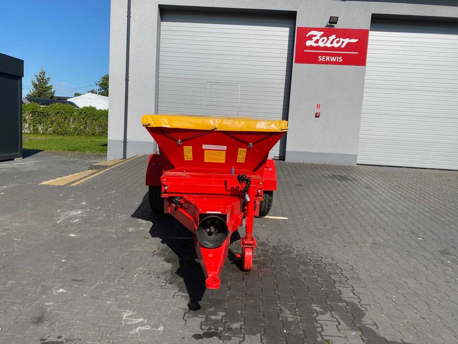 Rozsiewacz Nawozów Sypkich, Wapno, Nawóz. Taśmowy. 3T Lisicki Nowy!