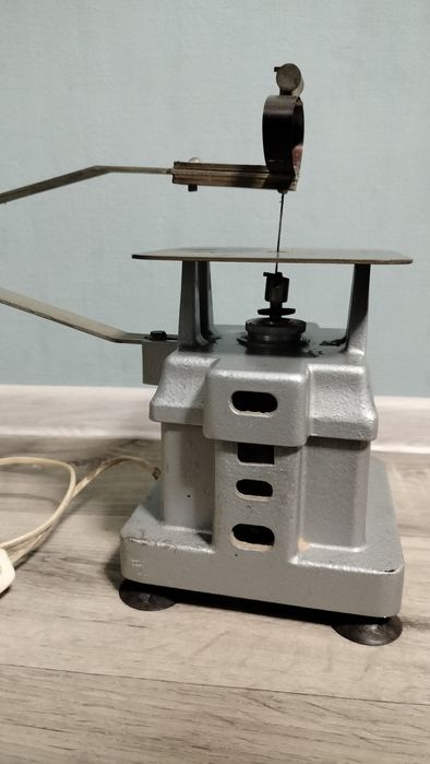 Електролобзик ЕЛ-2УХЛ4